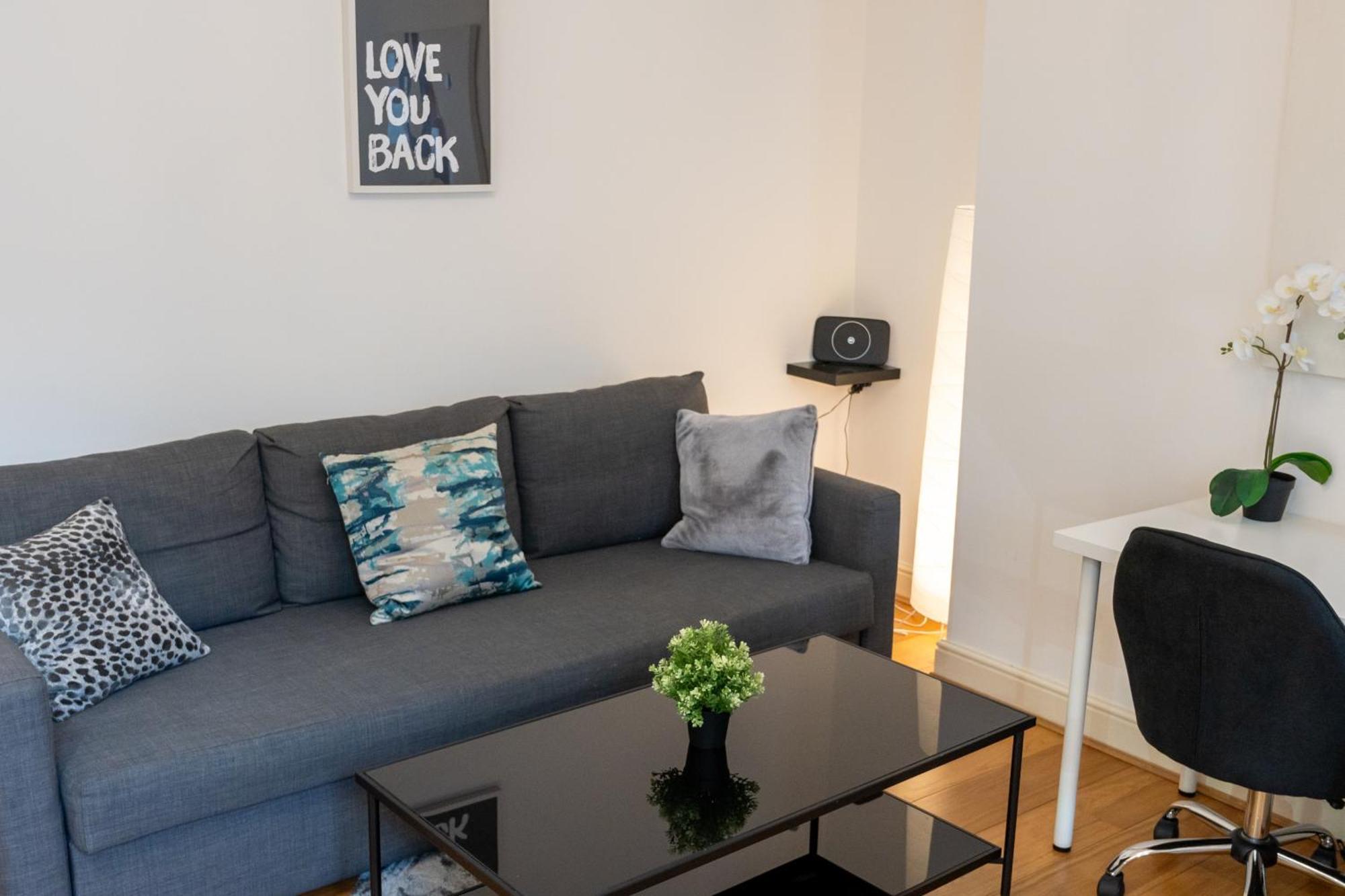 Covent Garden City Escape Flat Londra Esterno foto